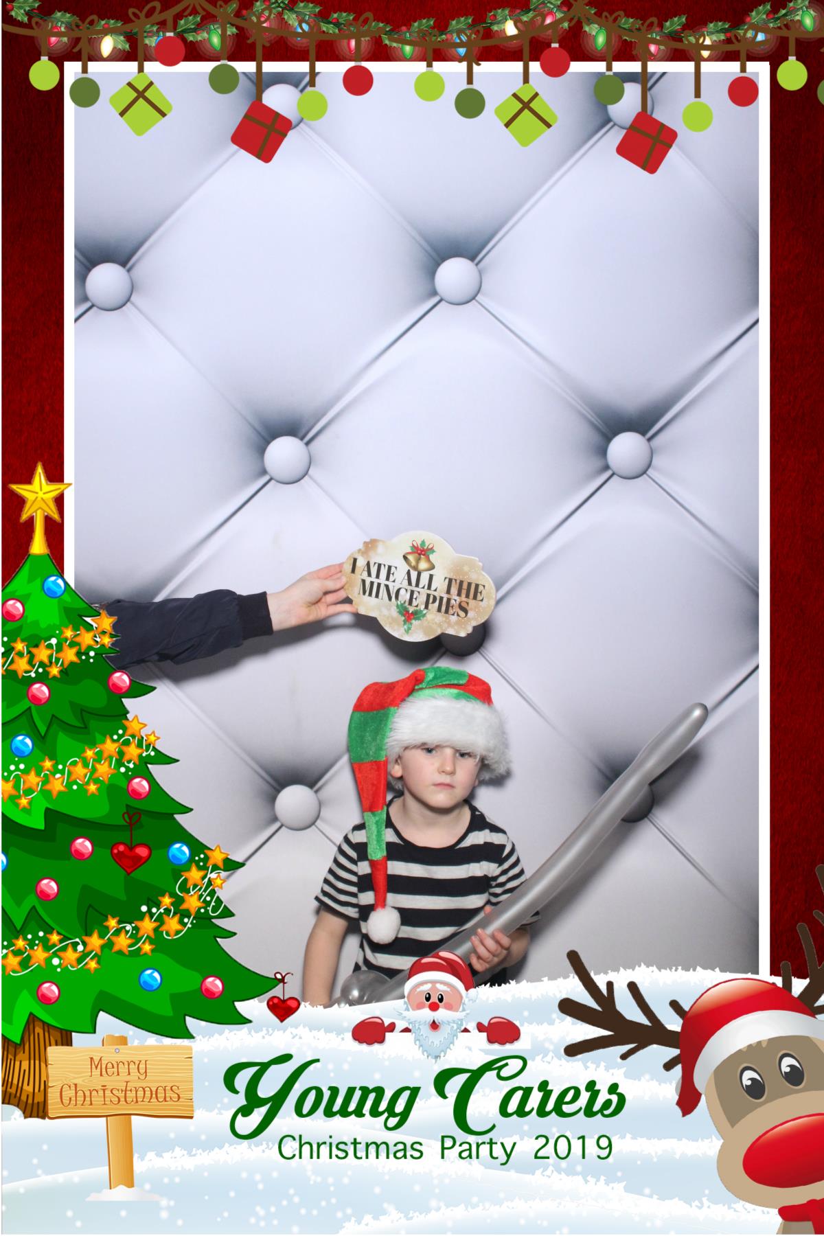 Young Carers Christmas Party   | View more photos from the event at gallery.magicimages.uk/u/MagicImages/Young-Carers-Christmas-Party